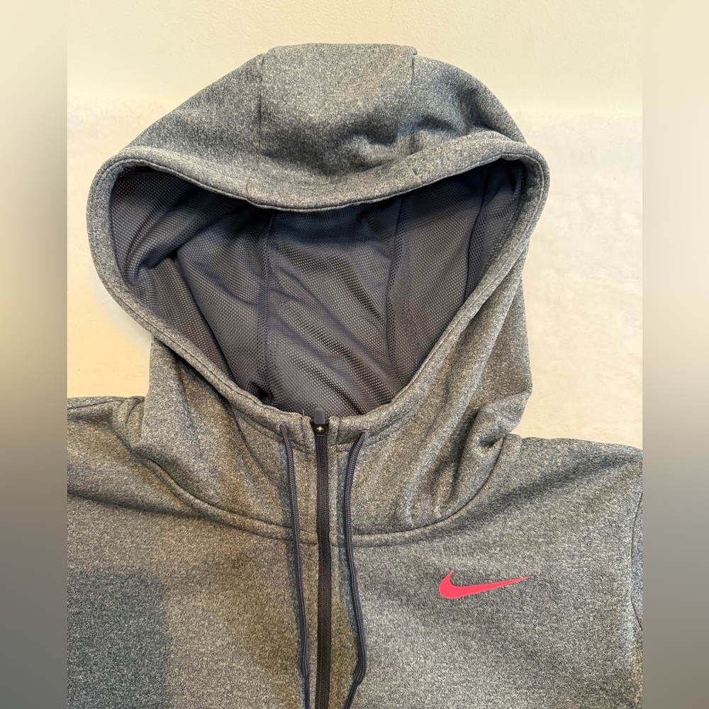 Nike Size M Dri-FIT Full Zip Hoodie Gray with Pink Swoosh Athletic Sweatshirt - Picture 3 of 13